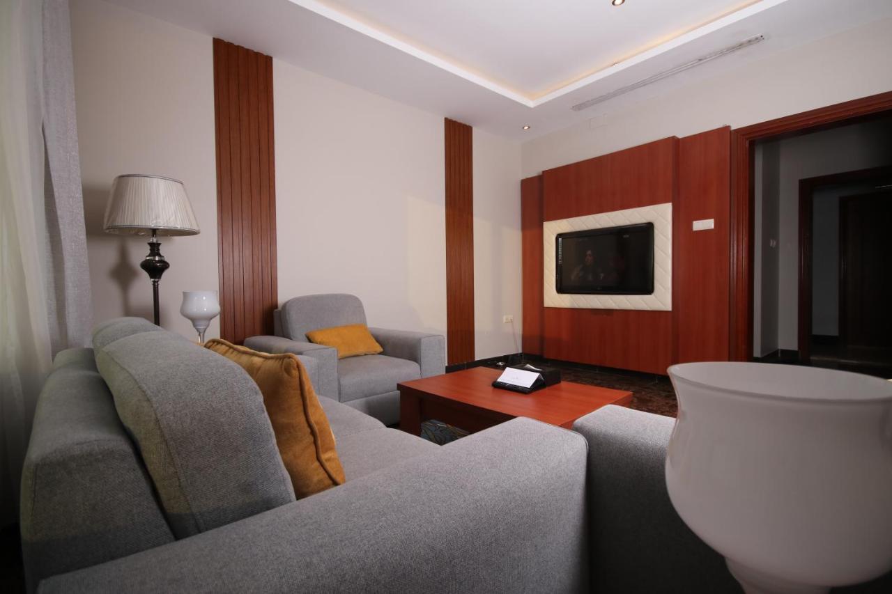 Tobal Al Zahra Hotel Apartments Jeddah Exterior photo